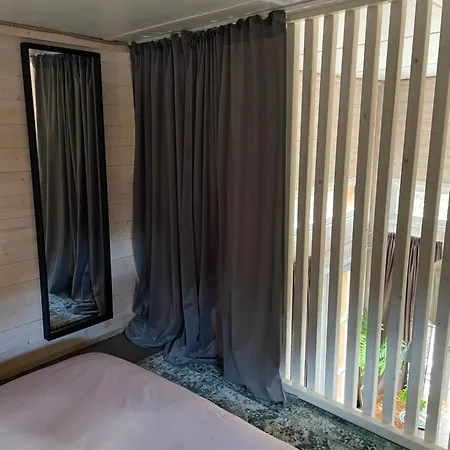 Kapteni House Holiday home *